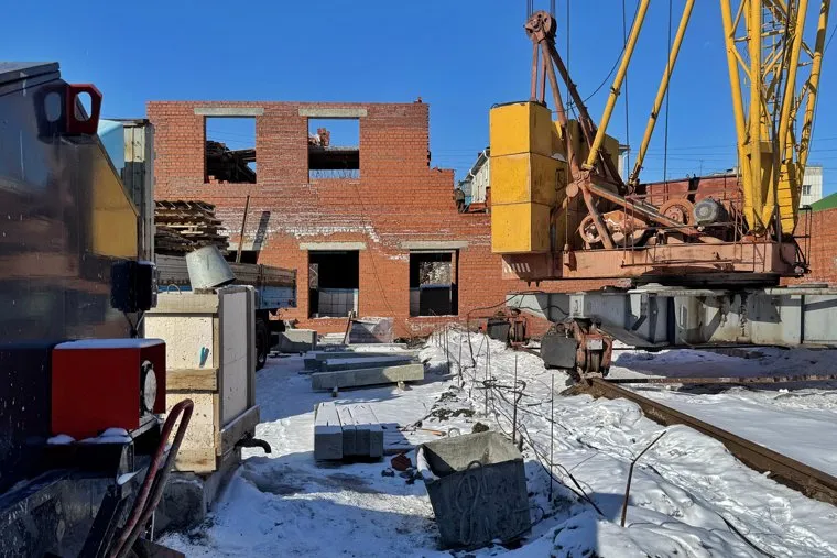 Стройки. Курган