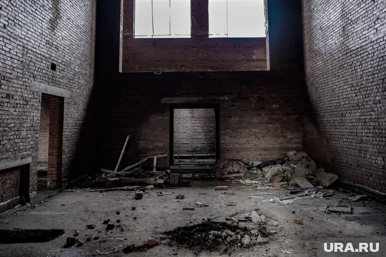 В Курганской области планируют снести опасный долгострой