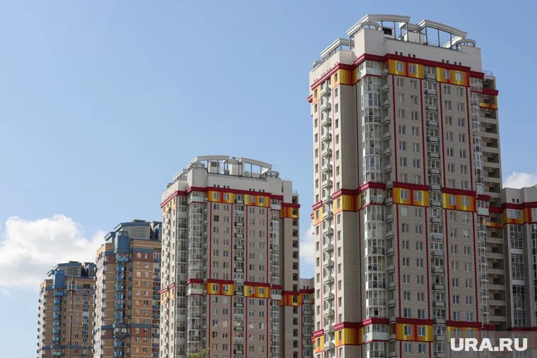 Чтобы оплачивать ипотеку, свердловчане должны получать сто тысяч рублей