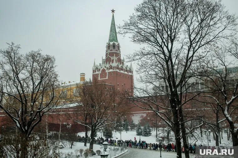 В Кремле не верят, что президент Венесуэлы способен подавить восстание в стране