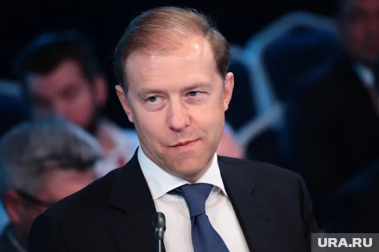 Денис Мантуров будет работать в Челябинской области до конца дня