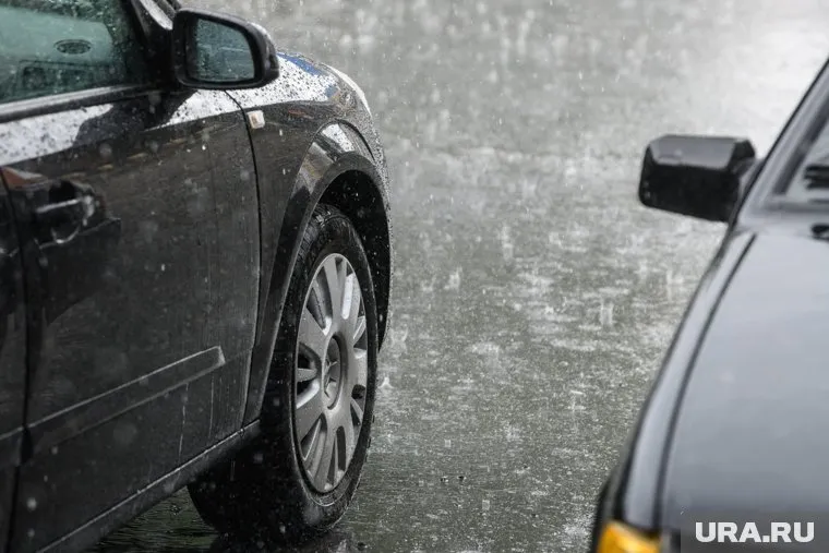 Средняя цена на популярные марки машин снизилась до 600 тысяч рублей