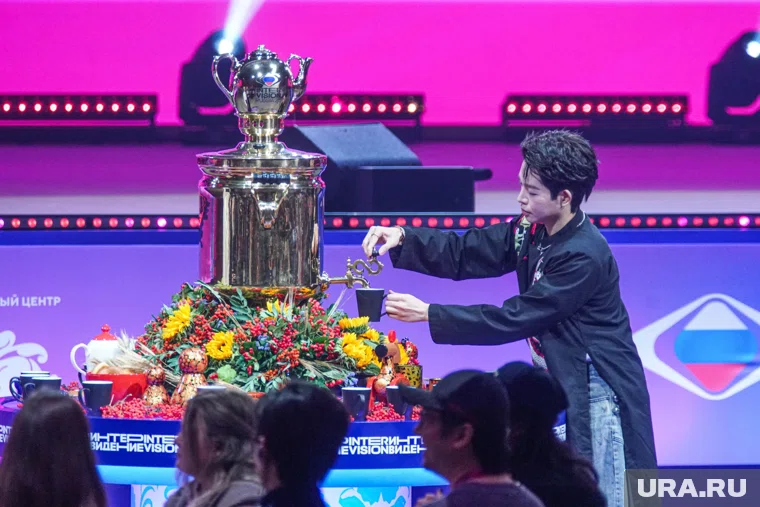 Дык Фук из Вьетнама стал победителем музыкального конкурса