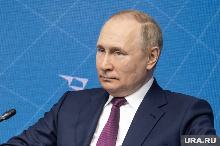 Владимир Путин отчитался о доходах за 2022 год, рассказал Дмитрий Песков