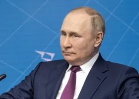 Песков: Путин сдал декларацию о доходах