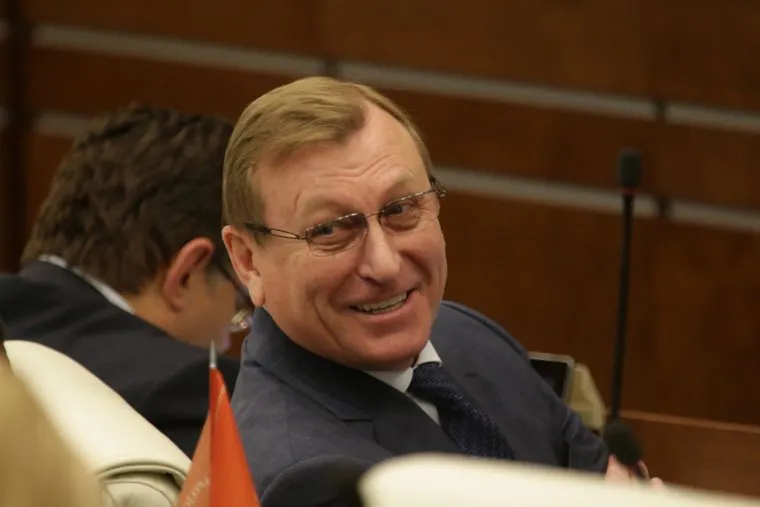 Пленарное заседание Заксобрания. 22.10.15. Пермь, тушнолобов геннадий
