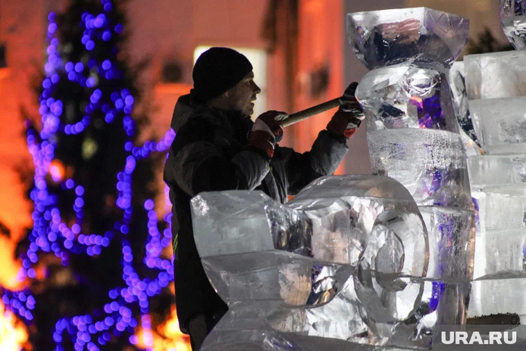 Жители и организации Шадринска получат премии за новогодний декор