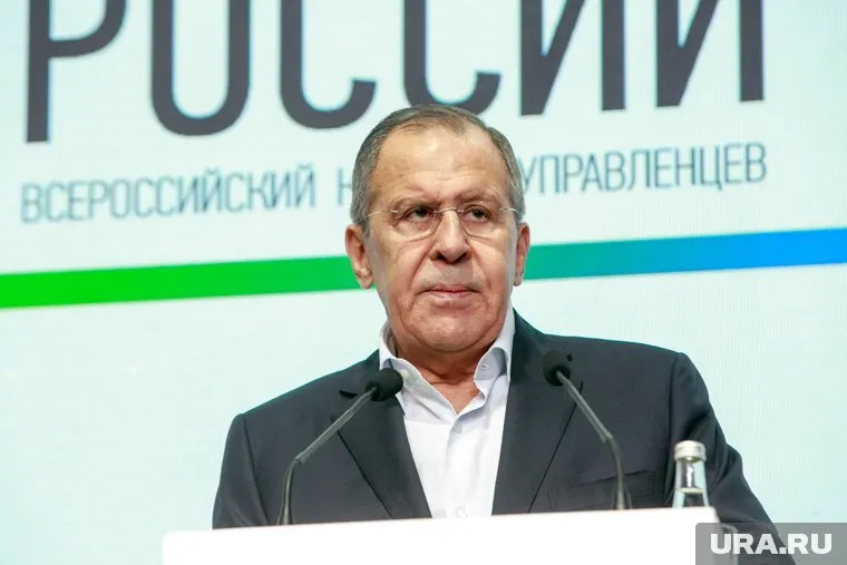 Сергей Лавров призвал власти Украины, ДНР и ЛНР разговаривать напрямую