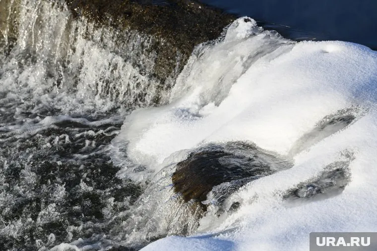 В Шадринском районе провели капремонт дамбы у села Агапино