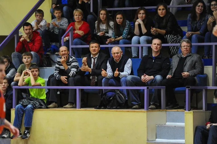 Баскетбол Динамо-Самара2. Челябинск., савченко евгений, сандаков николай, тарасов вячеслав, замятин дмитрий