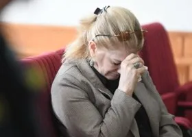 Мама криминального авторитета из Екатеринбурга разрыдалась в суде