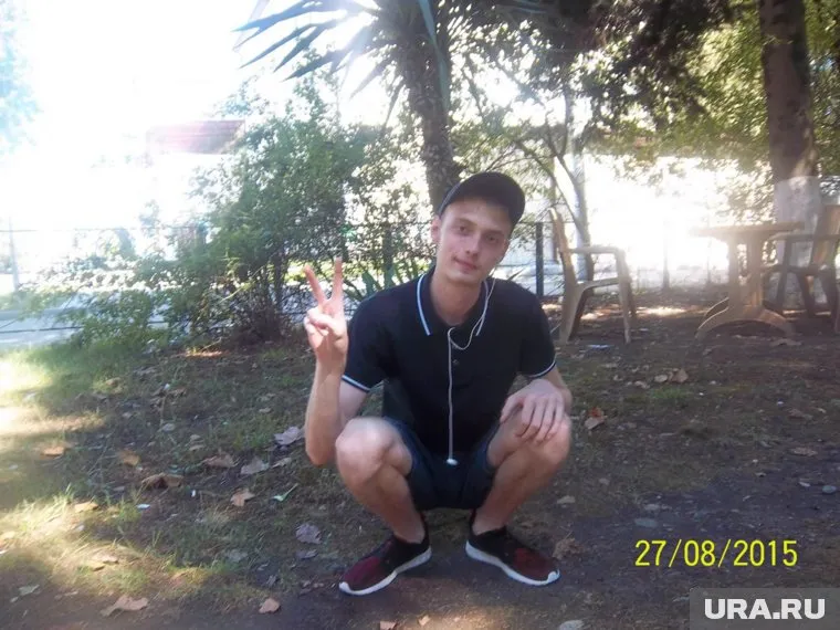 Подростки убили молодого человека за отказ купить сигареты