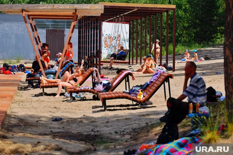 Вокруг озера сделают места для загорания