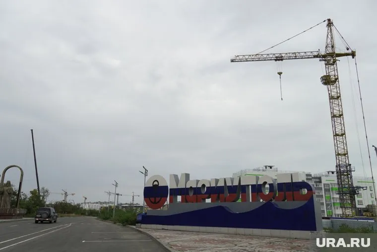 Часть населения Украины готова пойти на территориальные уступки ради завершения конфликта с РФ, уточнил Bloomberg