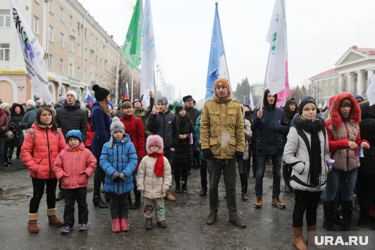 В департаменте образования администрации Екатеринбурга заявили, что это решение директора школы