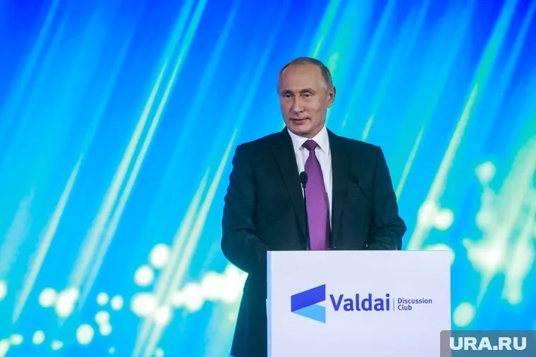 Путин пошутил во время выступления на заседании Госсовета