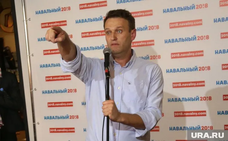 Пока в России вербуют волонтеров для Навального, сам Навальный отдыхает