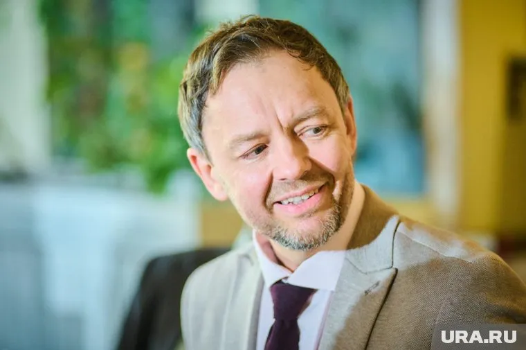По словам Нетиевского, он не получает дивиденды от «Уральских пельменей» последние три года
