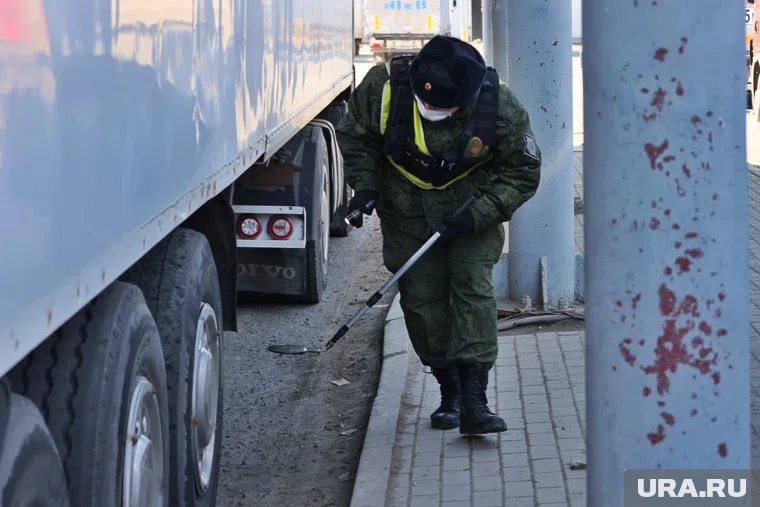 Фуру с контрабандой остановили на границе РФ и Казахстана