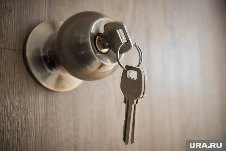 Семья Лунеговых спустя три года обрела свое жилье