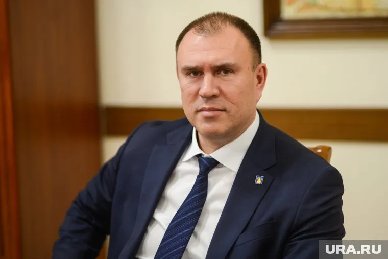 Вагин пожелал чиновнику удачи на новом посту