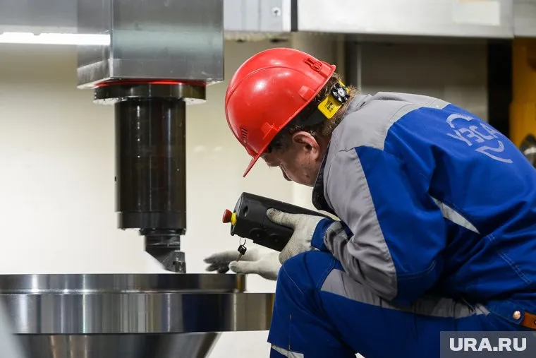 Рабочие могут рассчитывать на зарплату более 200 тысяч рублей