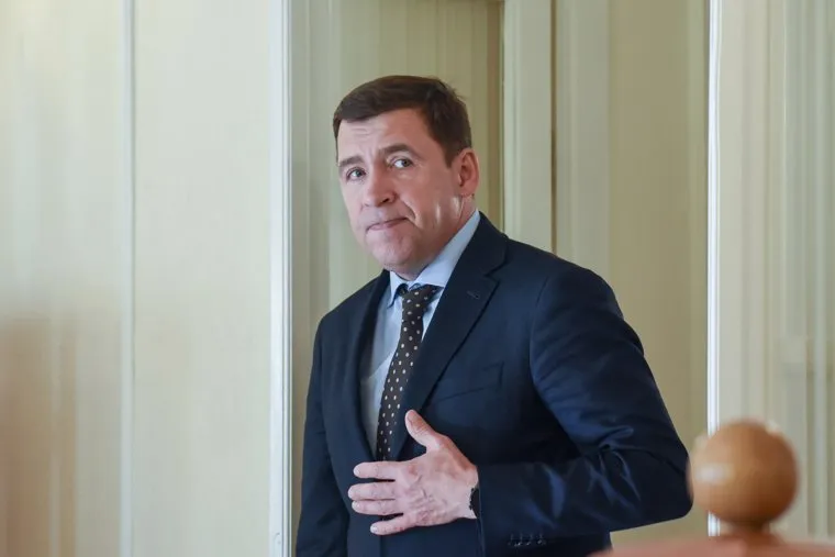 Николай Шульгинов и Евгений Куйвашев на пресс-подходе. Екатеринбург 