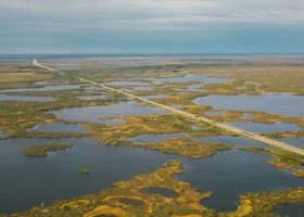 В аэропорту Ханты-Мансийска задержан рейс до Белоярского на сутки