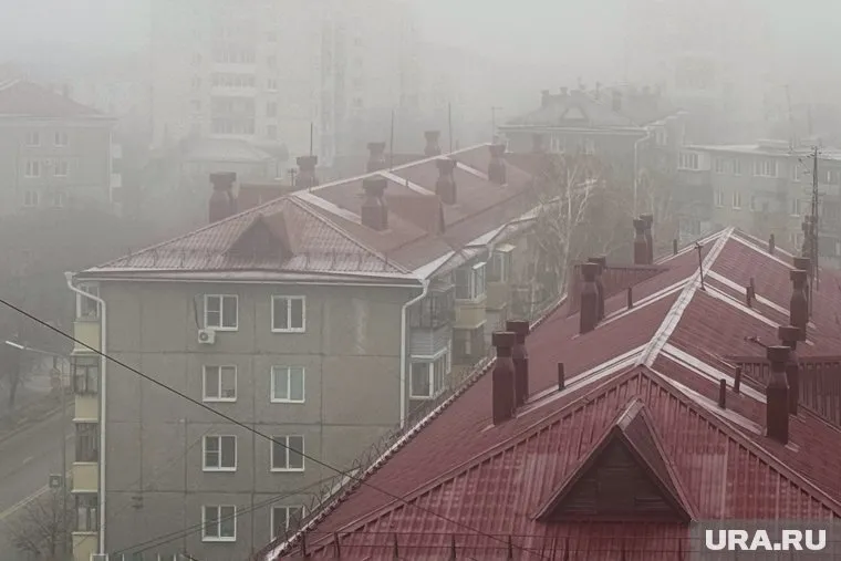 Курганцы почувствовали в воздухе запахи жженого пластика и резины