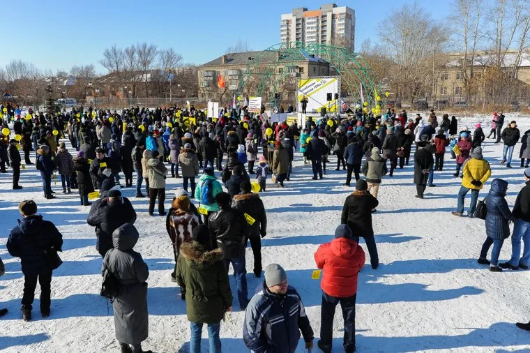 Митинг против строительства Томинского ГОК. Челябинск, на митинге