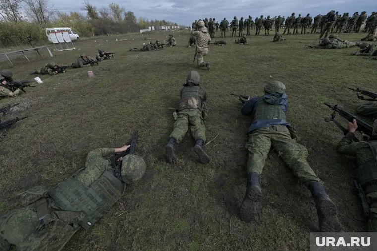 В Салехарде идут курсы начальной военной подготовки