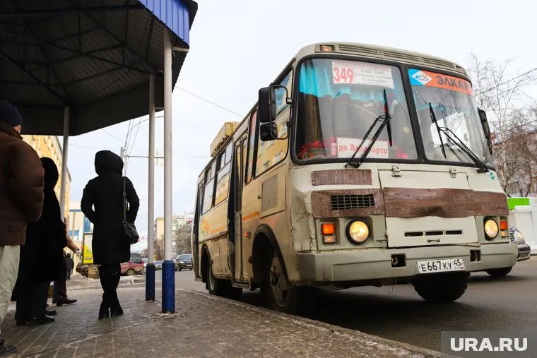 В автобусах уже разместили объявления о том, что нельзя оплачивать проезд по талонам