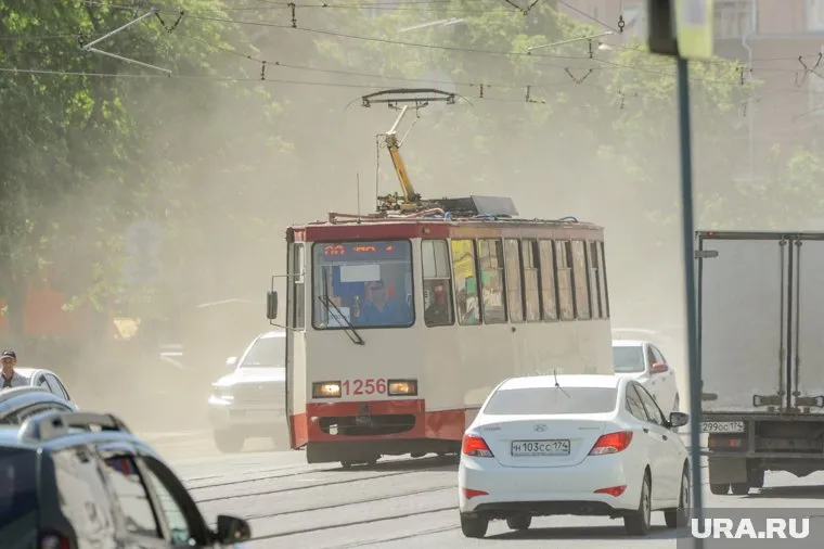 Власти решили избавить 74 российских города от пробок на дорогах и смога