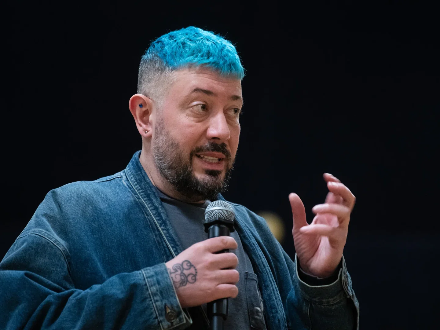 Артемий Лебедев