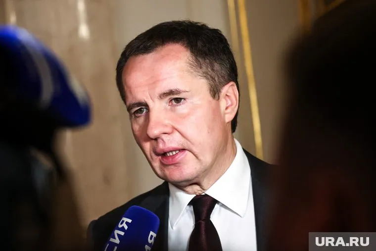 По словам Гладкова, один мужчина умер в операционной