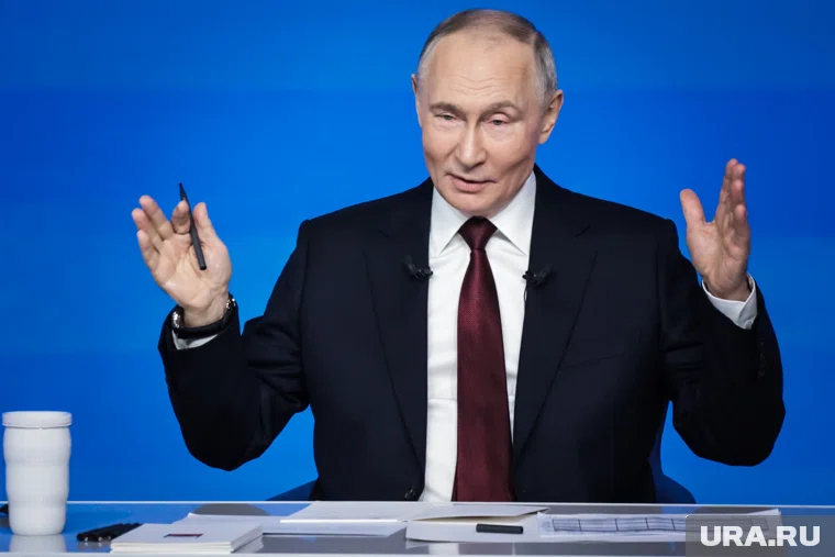 Путин пошутил в ответ на заявление Зюганова о поддержке Володина