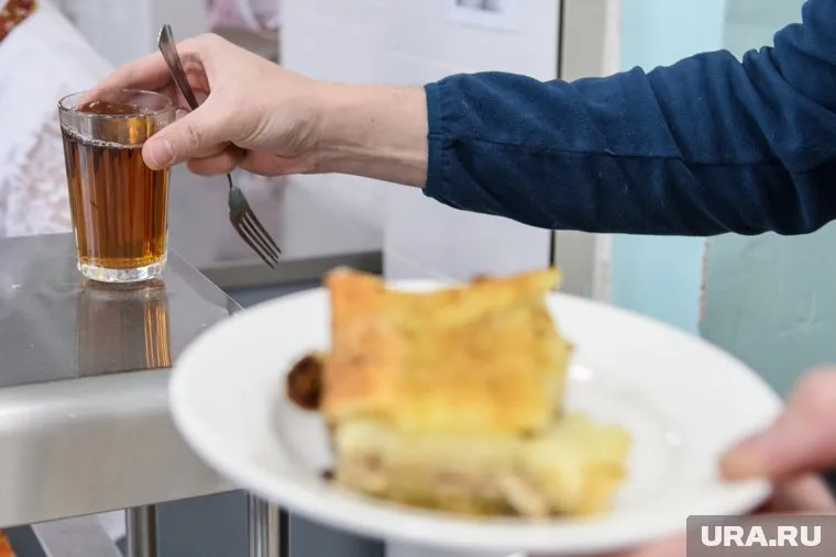 «Золушка» на данный момент не имеет муниципальных контрактов