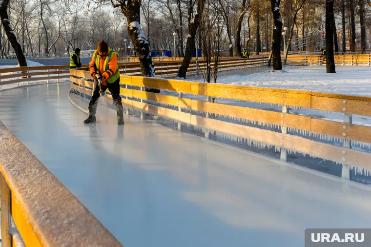 Каток готов встречать гостей 