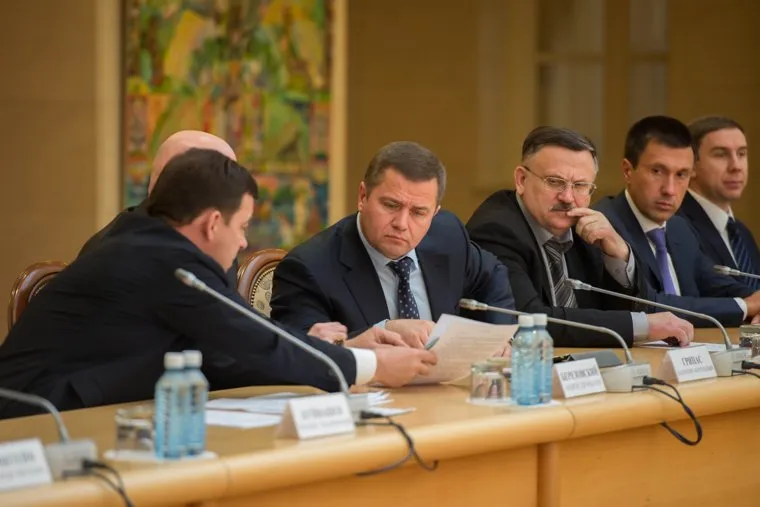 Совещание по обманутым дольщикам в резиденции губернатора СО. Екатеринбург, пьянков алексей, куйвашев евгений, сидоренко александр, грипас валентин, киселев виктор