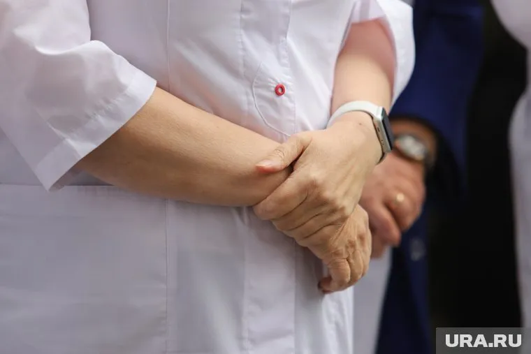 После ухода Лены Калашниковой исполнять обязанности главврача назначили травматолога Владимира Ершова