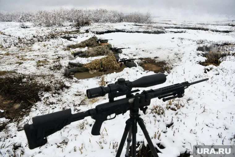 ВС РФ остановили наступление войск ВСУ в ЛНР в составе семи рот и одного батальона, сообщает Минобороны