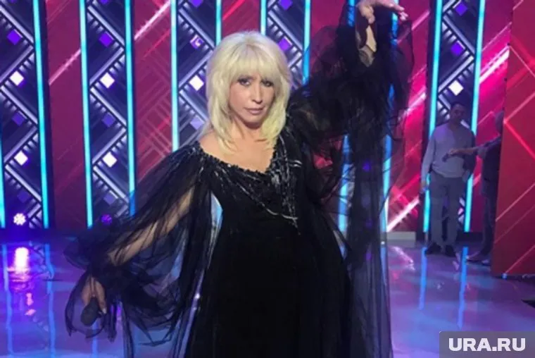 Пилоты показали «императрице» российской эстрады оленей