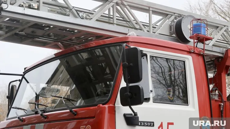 Общая площадь пожара составляет 2500 квадратных метров