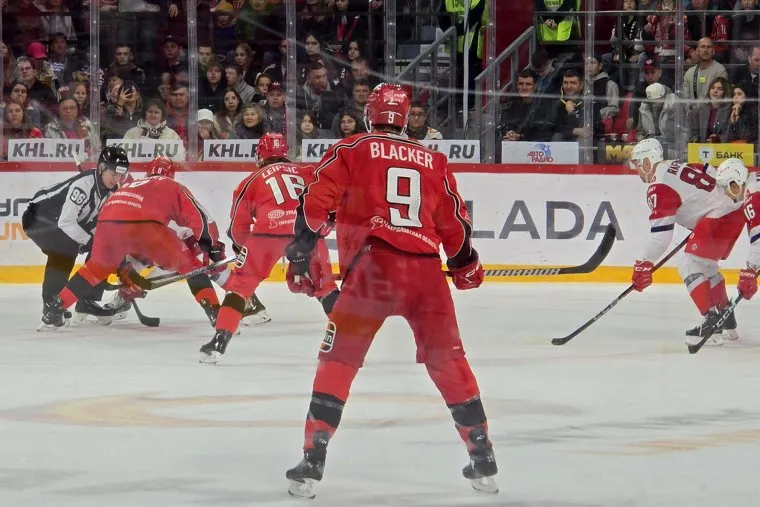 Автомобилист Локомотив