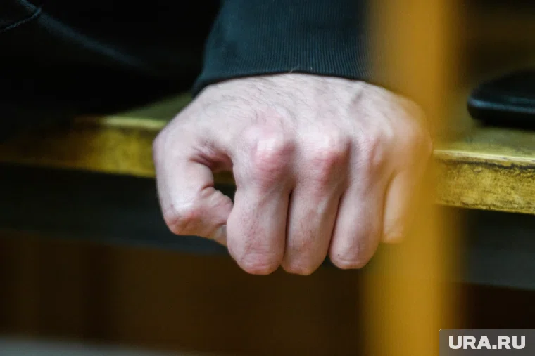 Мужчина погубил двух девочек и искалечил третью