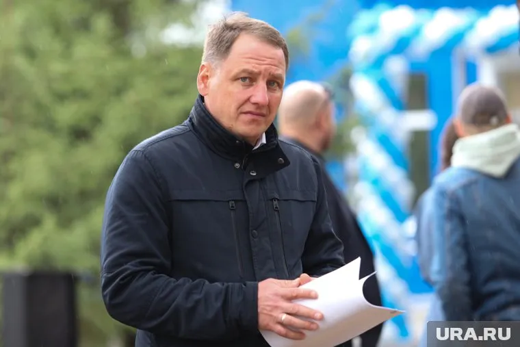 Антон Мокан беспокоится из-за распространения коронавируса на митинге против оптимизации больниц