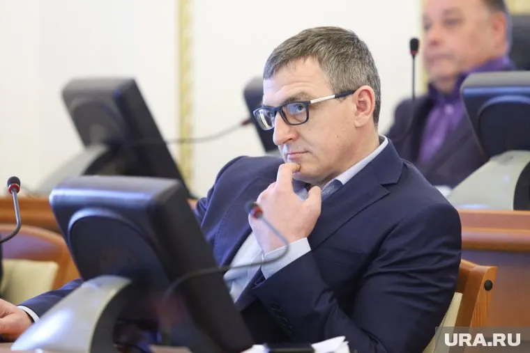 Дмитрий Ильтяков решил сдать депутатский мандат