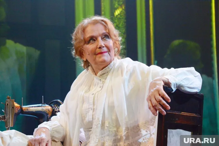 Ирина Алферова отмечает день рождения 13 марта