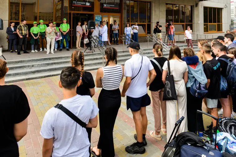 Прибытие детей из Донецка. Челябинск