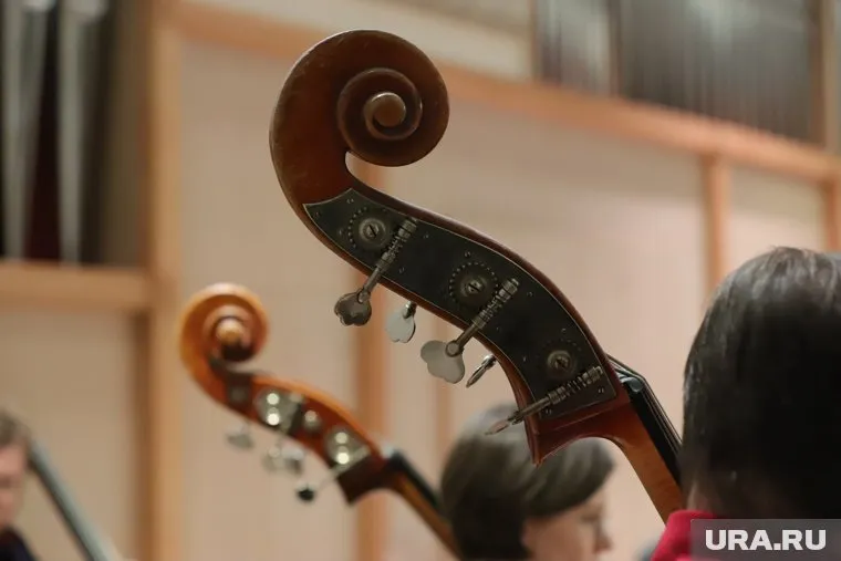 Зарубежных артистов заменяют отечественными исполнителями